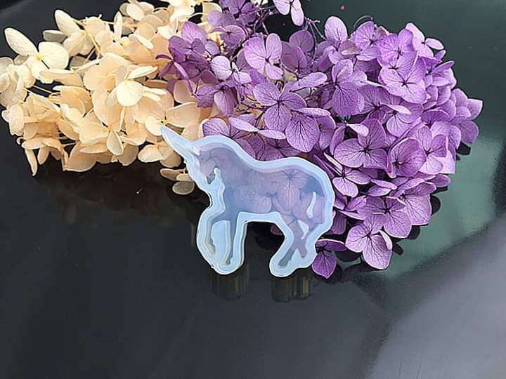 unicorn soft silicone mould for resin jewelry, size of mould 6x4cm