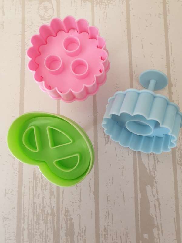 Jam Biscuit plunger