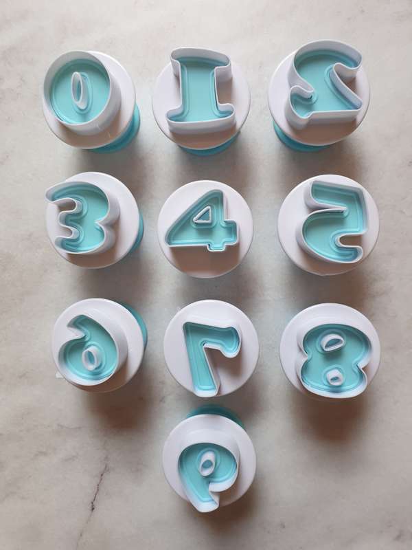 Medium Number plunger cutter