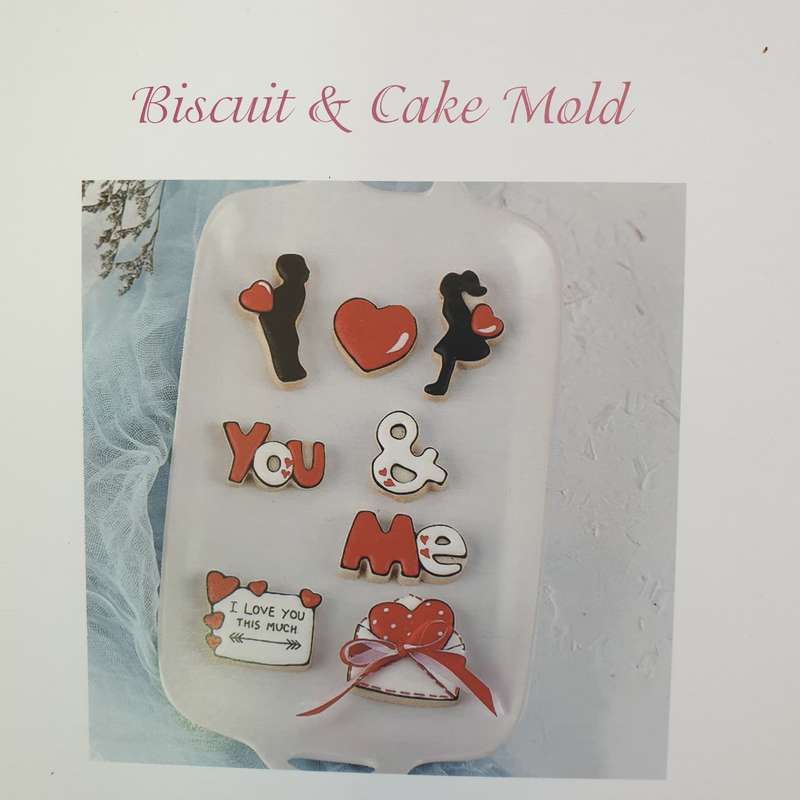 S800 Valentine Plastic Cutter Set