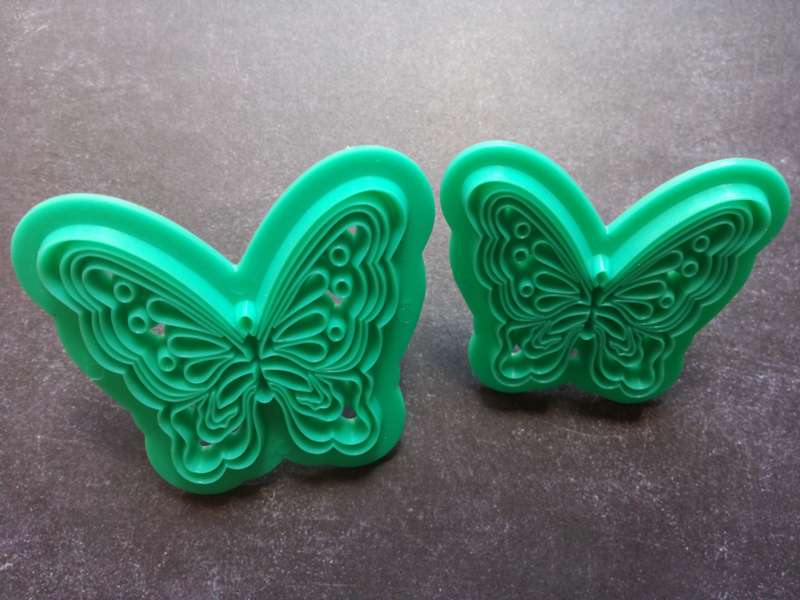Lace Butterfly C embosser cutter, 4.7x5.5cm, 3.8x4.5cm