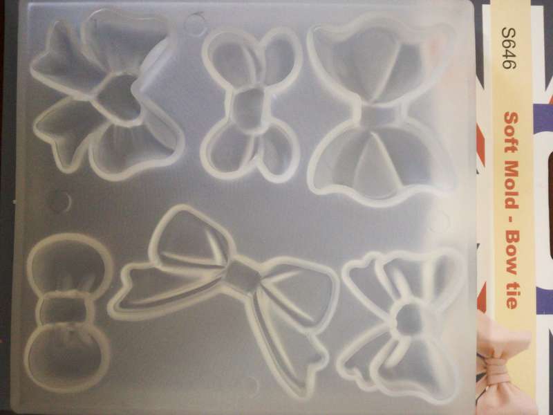 Bow tie soft silicone mould