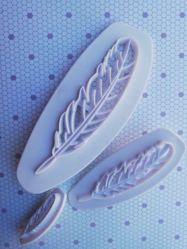 Feather plastic cookie cutter set, S731