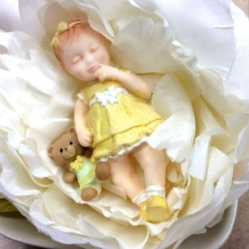 Baby with Bear fondant mold, (baby only)