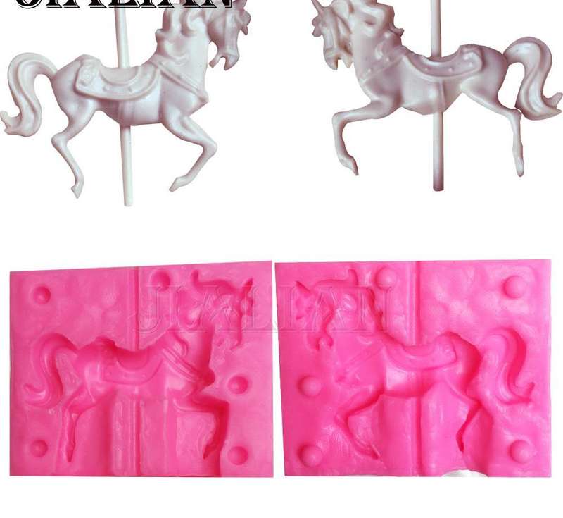 3D carousel horse silicone mould, 6.5x5.5cm