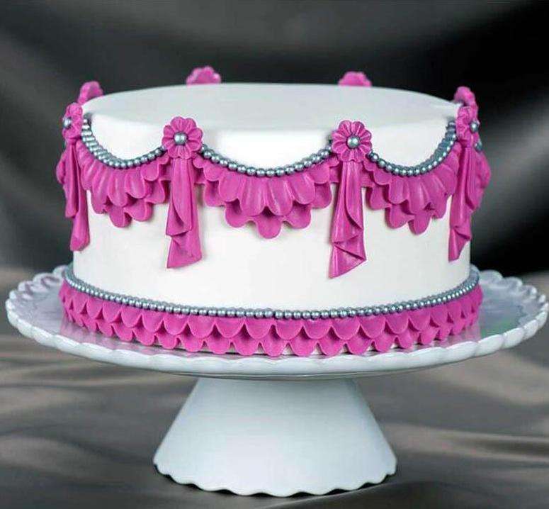 Drape border silicone mould