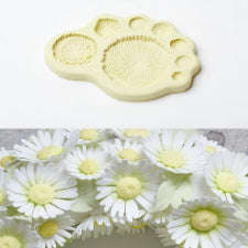 Various flower centre mould, biggest 4.4cm, smallest 0.7cm