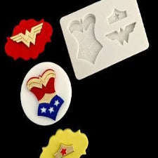 Wonder woman silicone mould, 4.7x3.5cm