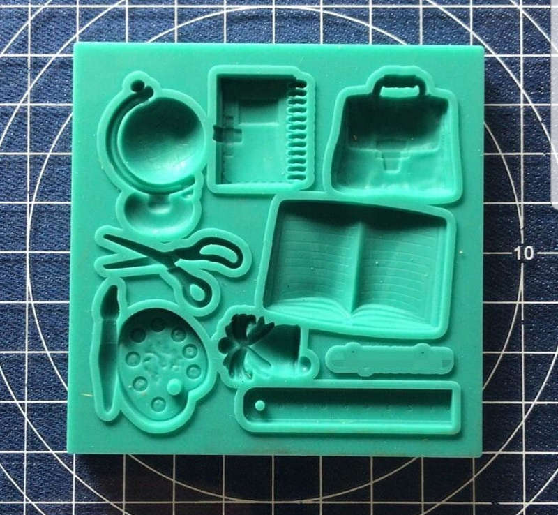 School silicone mould, book 3.4x2.4cm, scissors 2.7x1.4