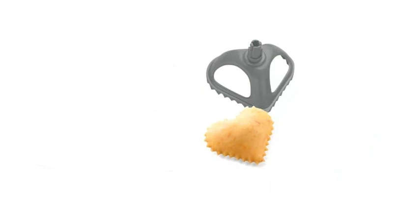 Dough press cutter, heart 7x5.5cm