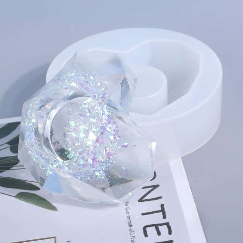 Silicone resin mould geometric heart