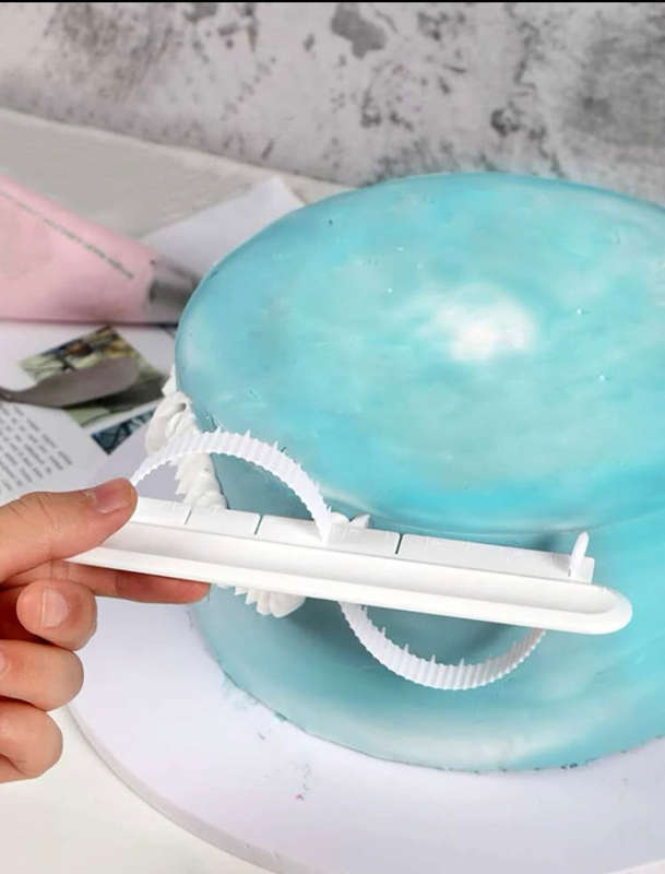 Icing Garland Maker Tool