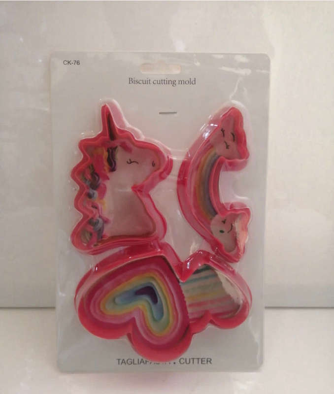 Ck-76 Plastic Unicorn Rainbow Heart Cookie Cutter