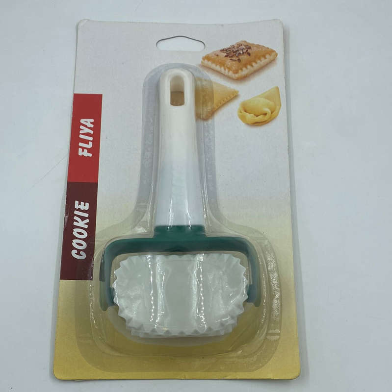 Biscuit Roller cutter B