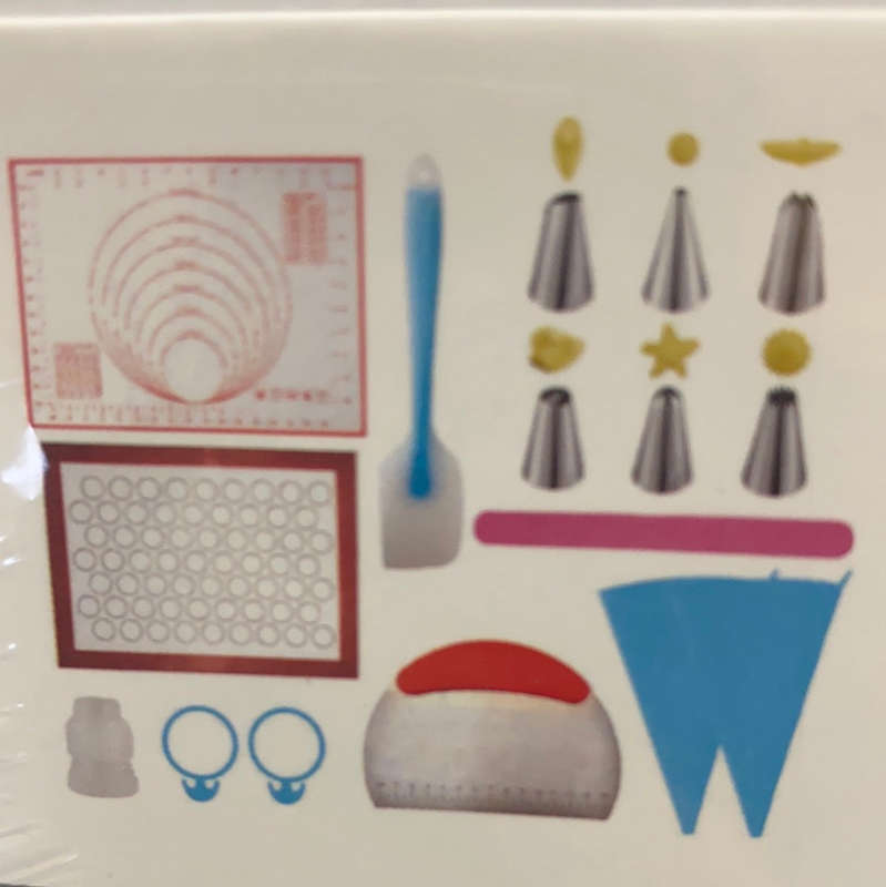 Danny Home Pastry set (Macaron mat with nozzles)