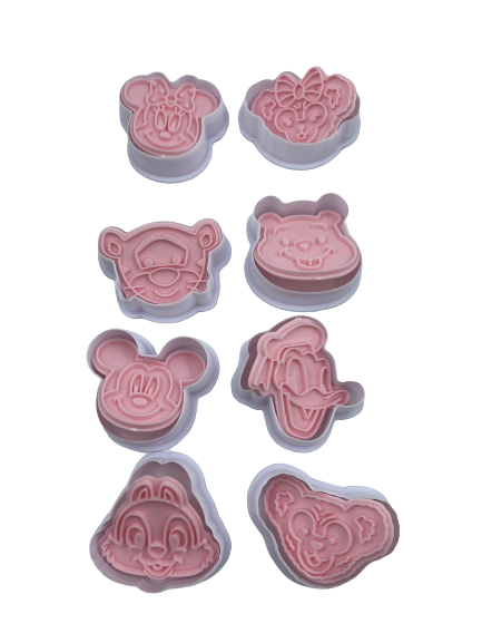 CK-12 Mickey Plastic Cookie Cutter