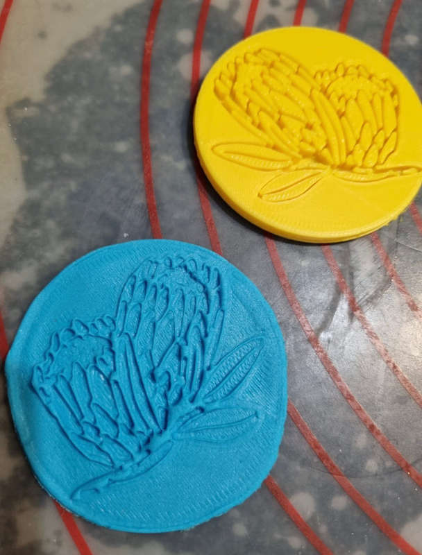 Cupcake Stamp Debosser Protea