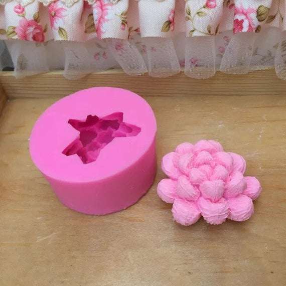 Succulent silicone mould size of succulent 3.5x2.5cm K