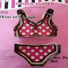 Bikini metal cookie cutter set