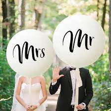 TOT-230 Mrs Mr Balloons 24"