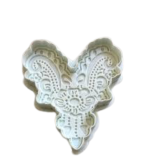 Lace heart plunger cutter. A3423 7.5cm x 7cm