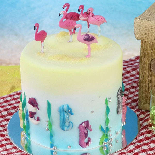 Shape Pop It Mould Plastic Flamingo and Seahorse Set