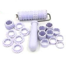 Fondant ribbon cutter roller