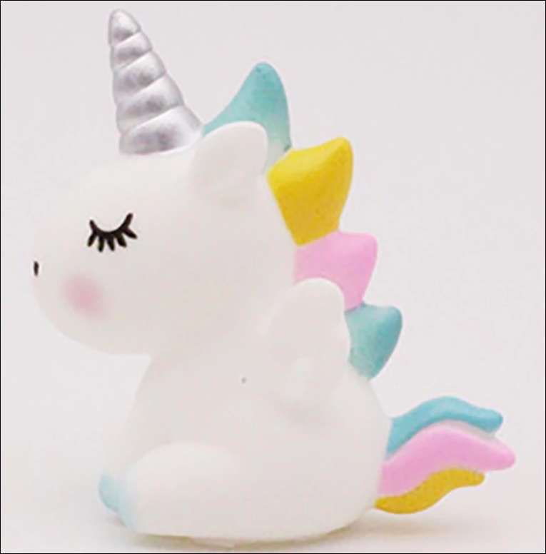 Cute Unicorn Cake topper Figurine Plastic 8cm