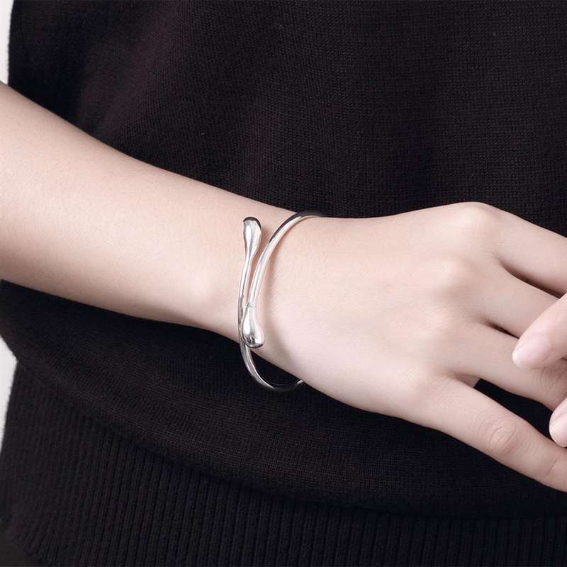 Lucky Silver - Silver Designer Teardrop Bangle - LOCAL STOCK - LSB005