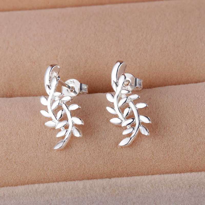 Lucky Silver - Silver Designer Delicate Leaf Stud Earrings - LOCAL STOCK - LSE445