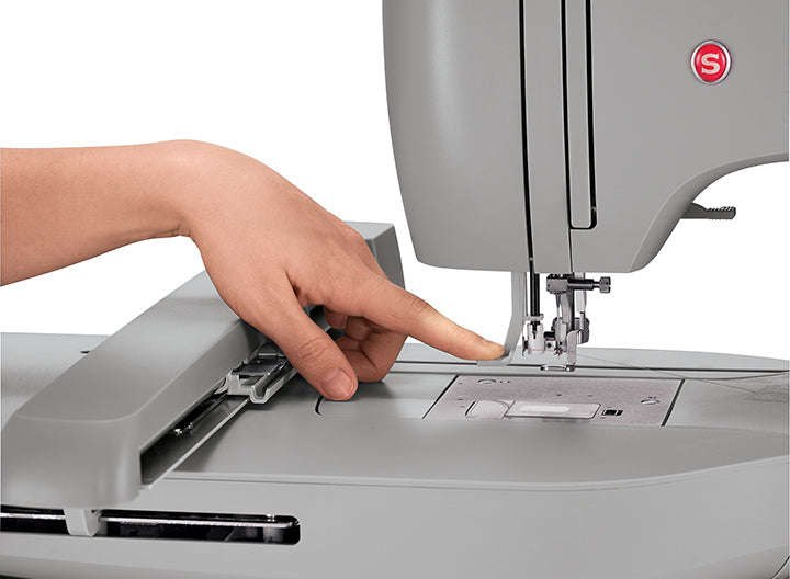 Singer - EM200 - Superb Domestic Embroidery Machine