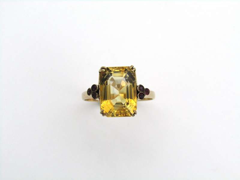 9K gold citrine and ruby ring.