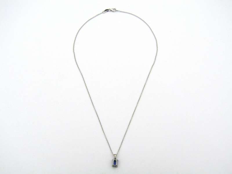 9K gold tanzanite pendant by Browns.