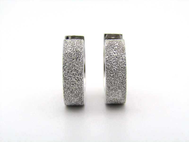9K gold huggie earrings.