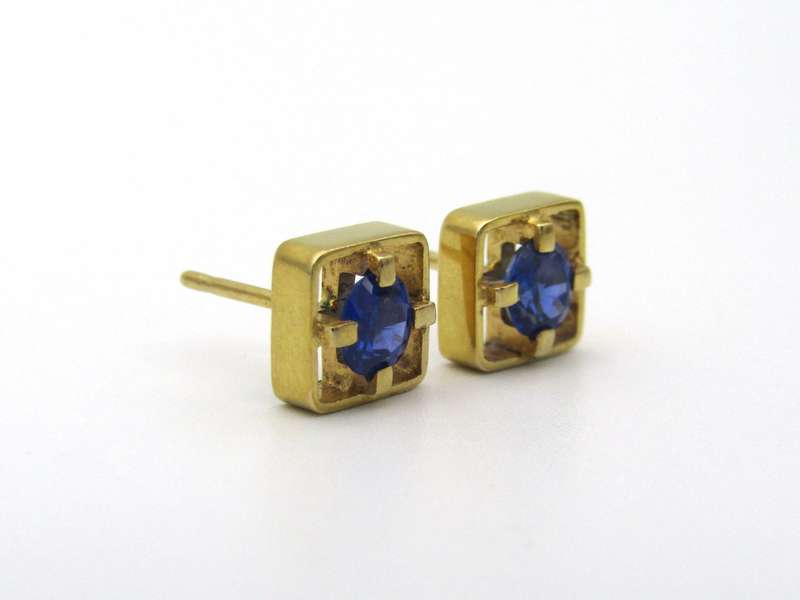 9K gold sapphire earrings by Erich Frey.