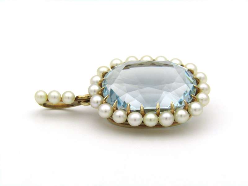 14K gold Victorian aquamarine and seed pearl pendant, circa 1880.