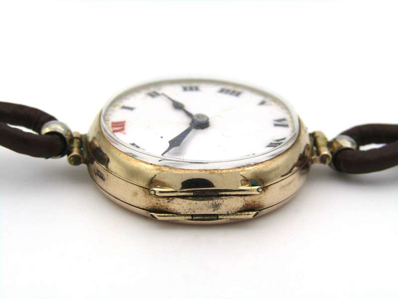 9K gold Art Deco Scottish wristwatch, Glasgow, 1922.