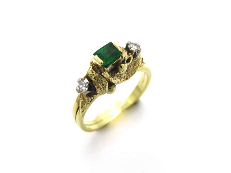 18K gold emerald and diamond ring, circa 1940's.