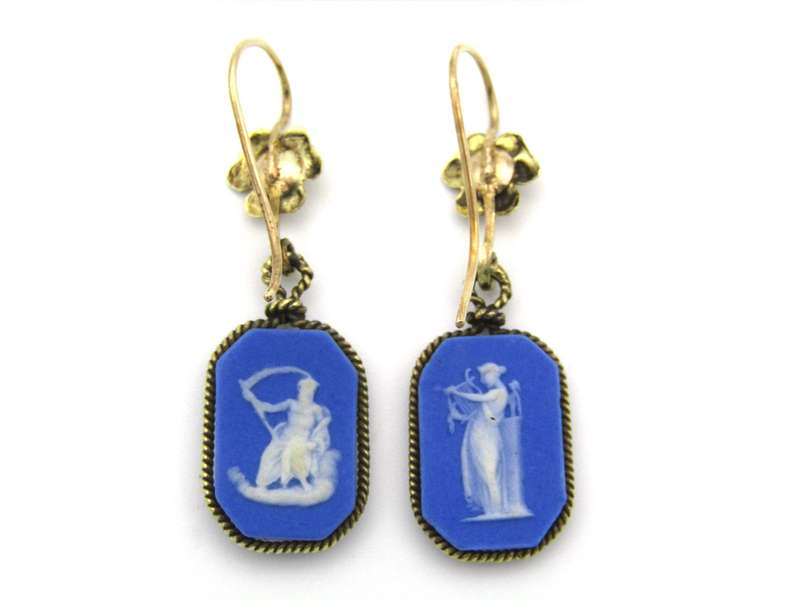 14K gold Wedgwood earrings, circa 1940's.