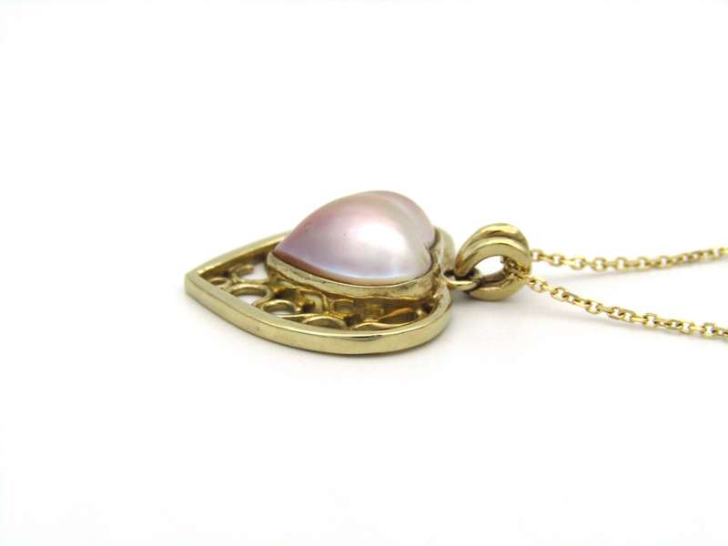 9K gold pink mabe pearl filigree heart pendant.