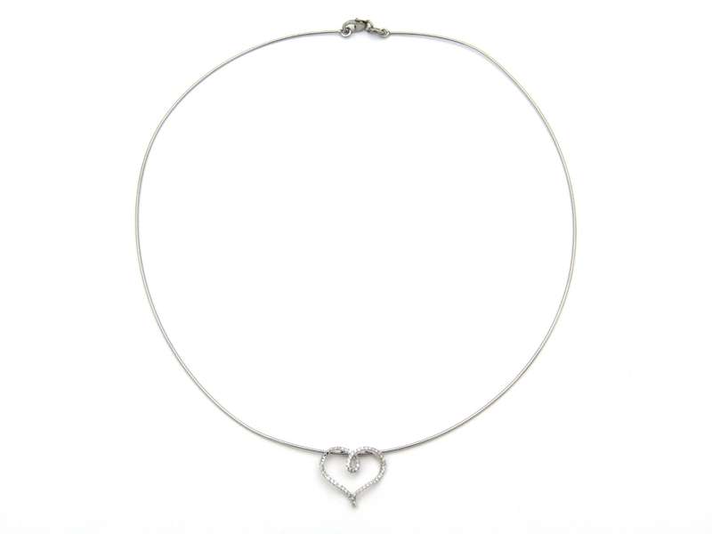 18K gold diamond heart slide pendant.