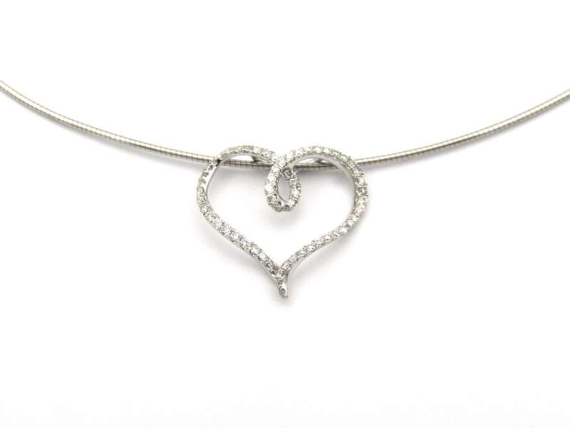 18K gold diamond heart slide pendant.