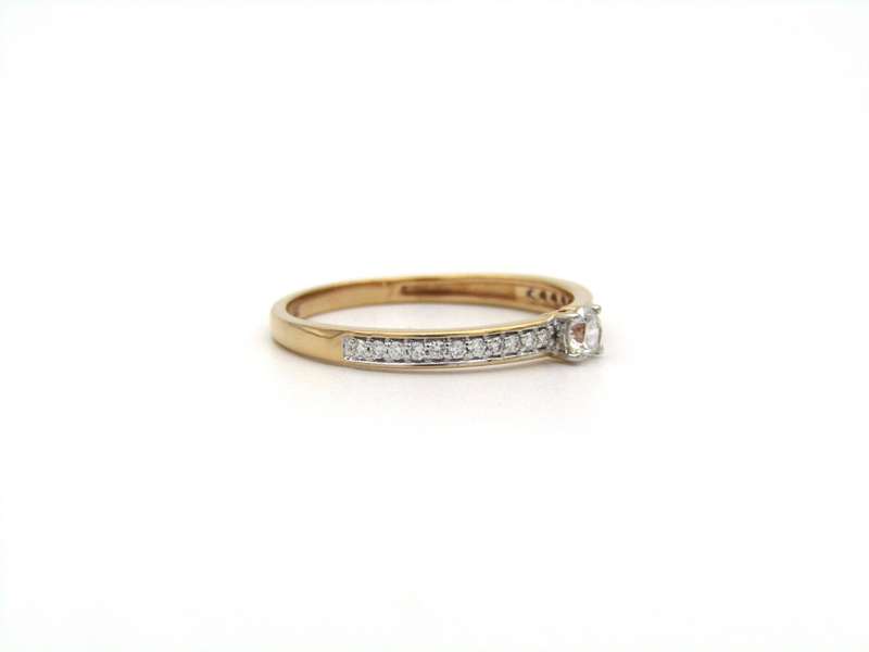 18K gold diamond ring.