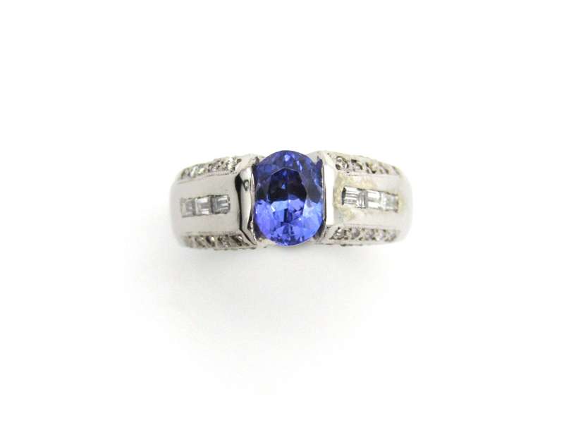 9K gold tanzanite and diamond ring.