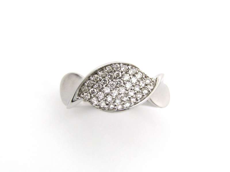 18K gold twist diamond ring.