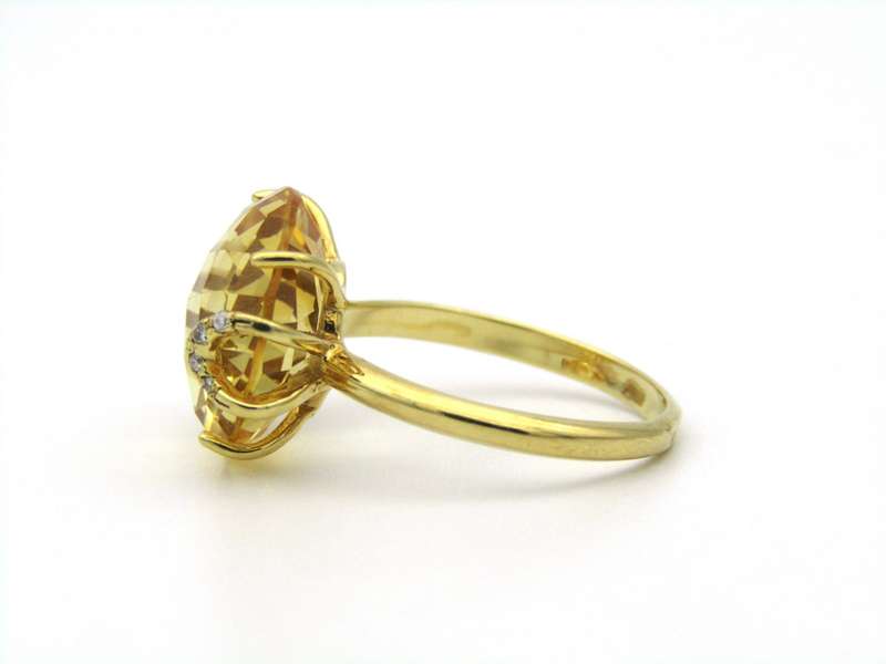 18K gold citrine and diamond ring by Kiara.