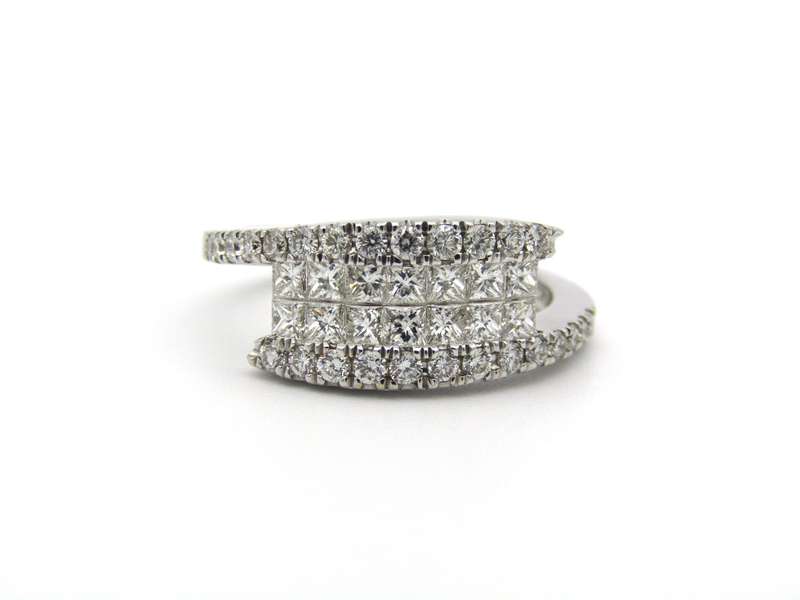 18K gold diamond ring.