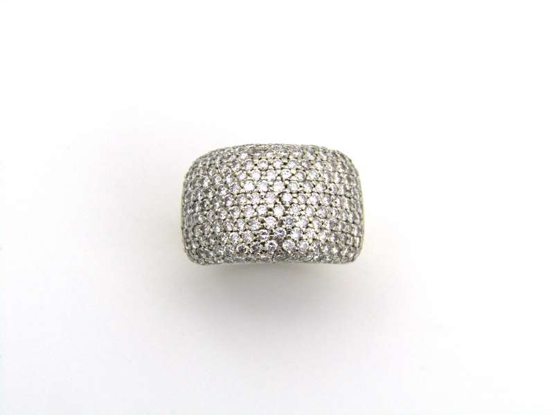 18K gold diamond dress ring by Jenna Clifford.
