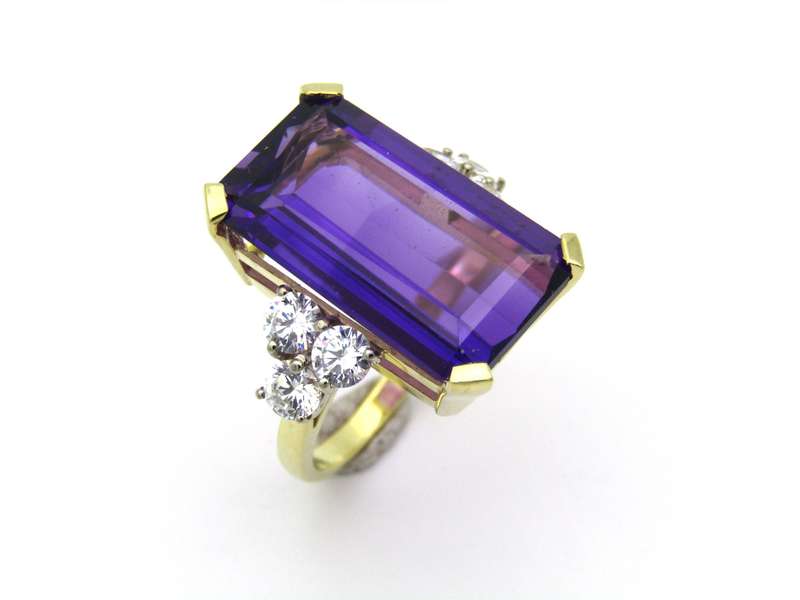 18K gold amethyst and CZ ring by AKAPO.