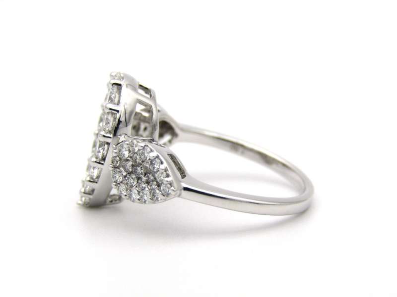 18K gold diamond cluster ring.